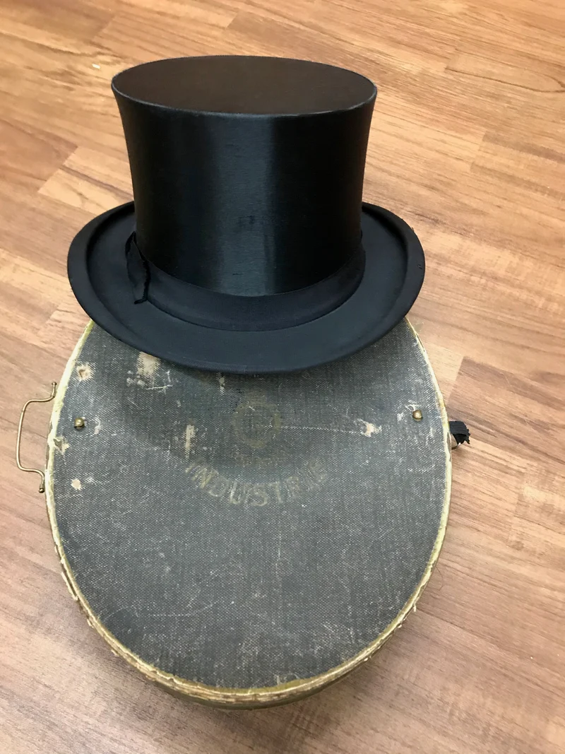 Chapeau Claque Zylinder mit Hutschachtel Gr.56
