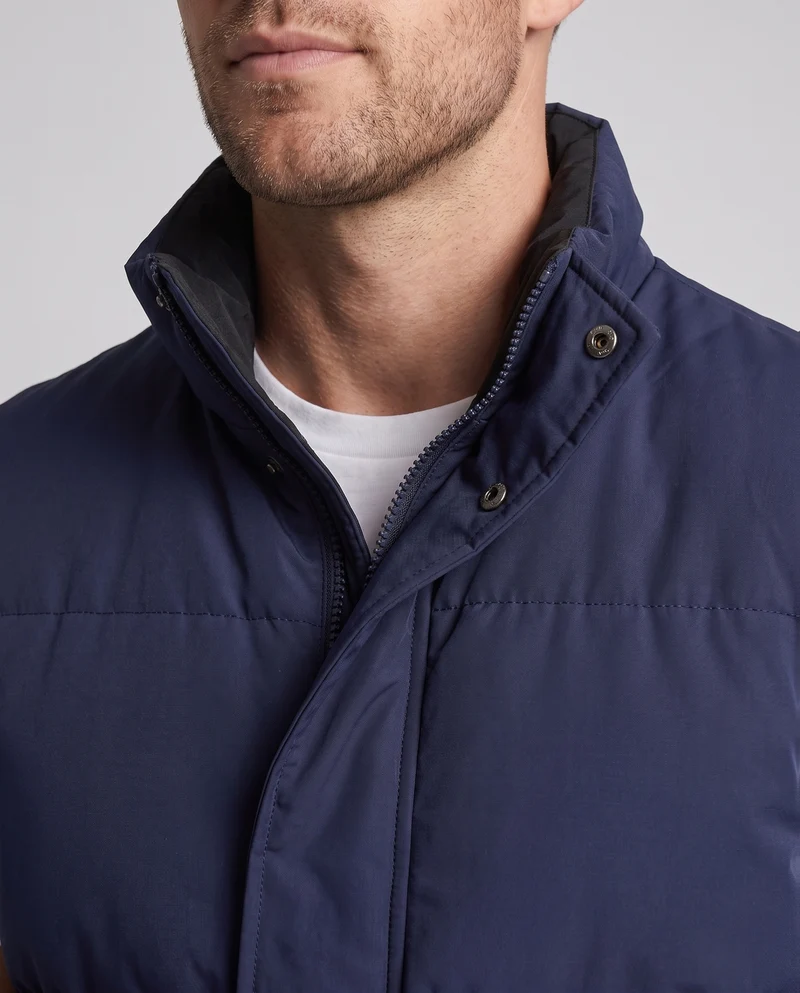 Herren Isolierte Steppweste im Urban-Layering-Stil mit hohem Stehkragen und Zwei-Wege-Reißverschluss Nord Taschen