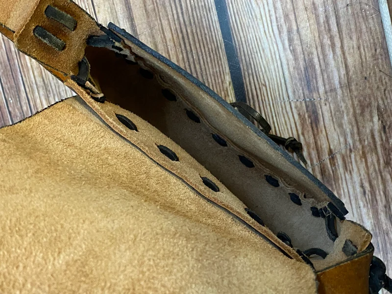 Ledertasche Vintage braun Satteltasche gestanzt Handgefertigt