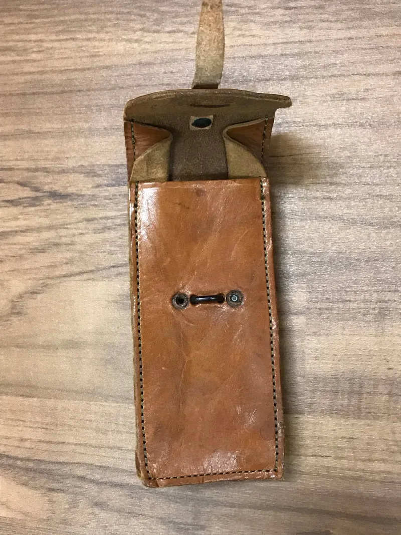 Vintage Lederetui mit Patina (17 x 8 cm)