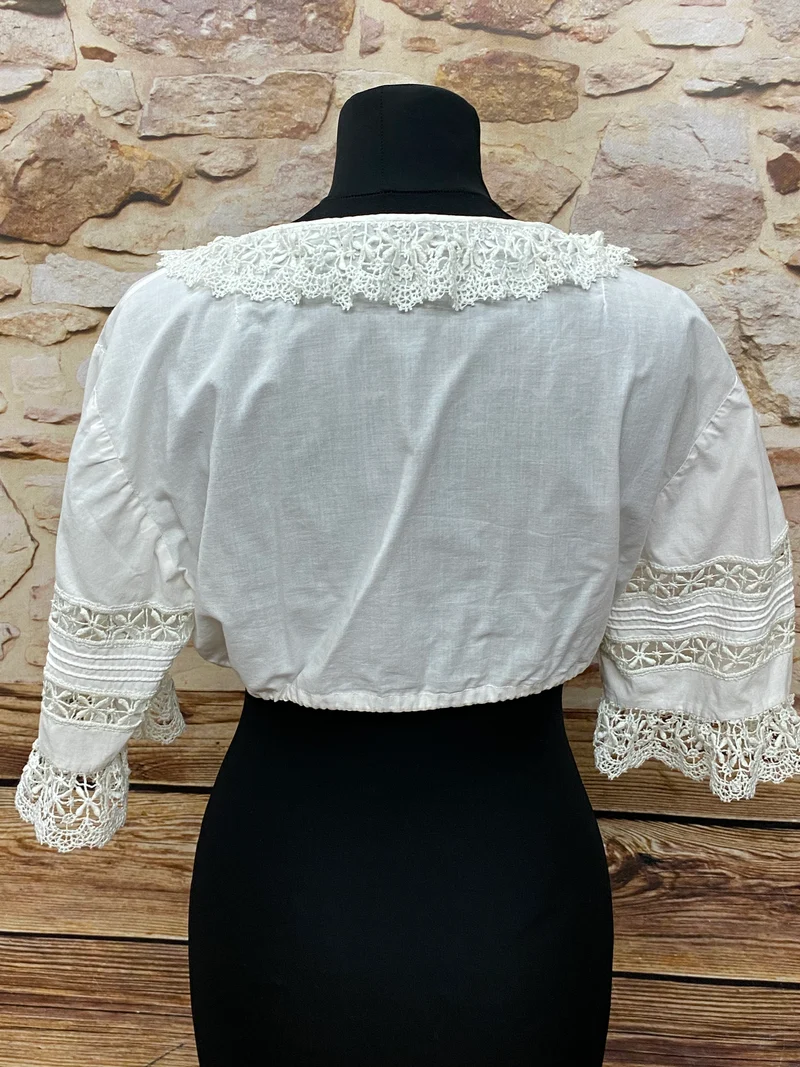 Vintage Dirndlbluse weiß - 1980er Jahre, kurz