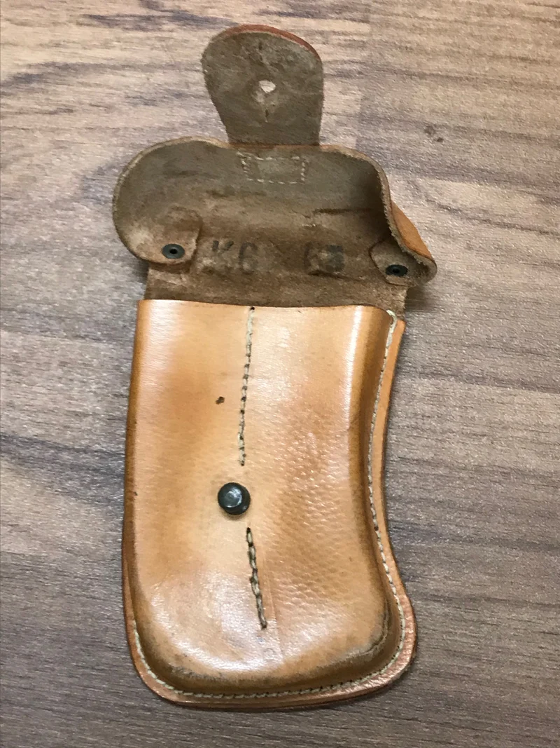 True Vintage Lederetui mit Patina (14 x 9 cm)
