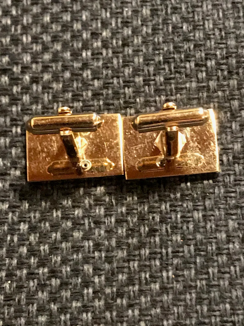 Seltene Vintage Manschettenknöpfe Gold mit Römermotiv und blauem Stein