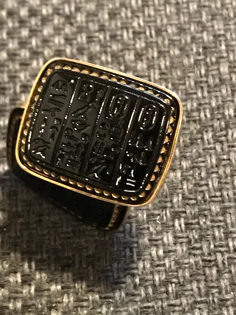 Vintage Manschettenknöpfe Gold mit schwarzem Stein – elegante Herren Accessoires