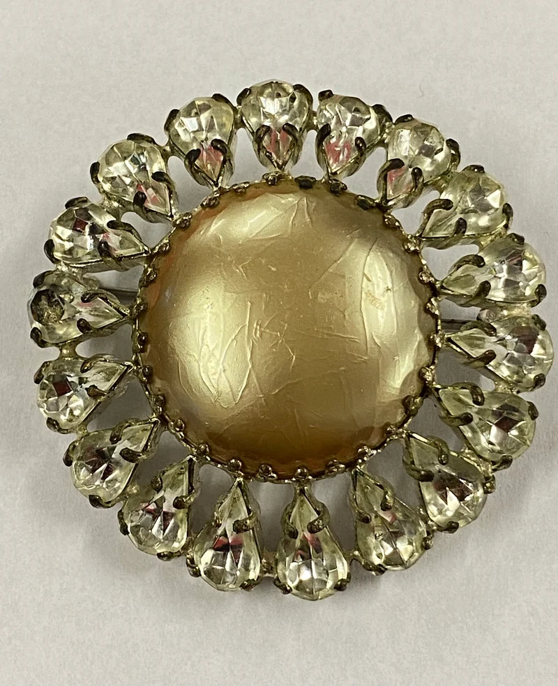 Vintage Brosche, rund, Schmuck mit großem runden Stein und kleine Glitzersteine