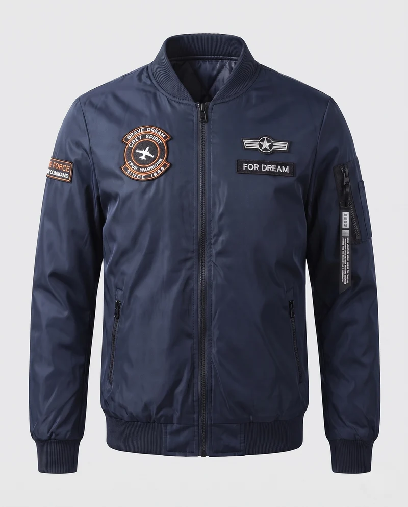 Herren Bomberjacke im Aviator-Style mit Badge‑Patches, Ärmeltasche und wärmender Steppfüllung Nord Taschen