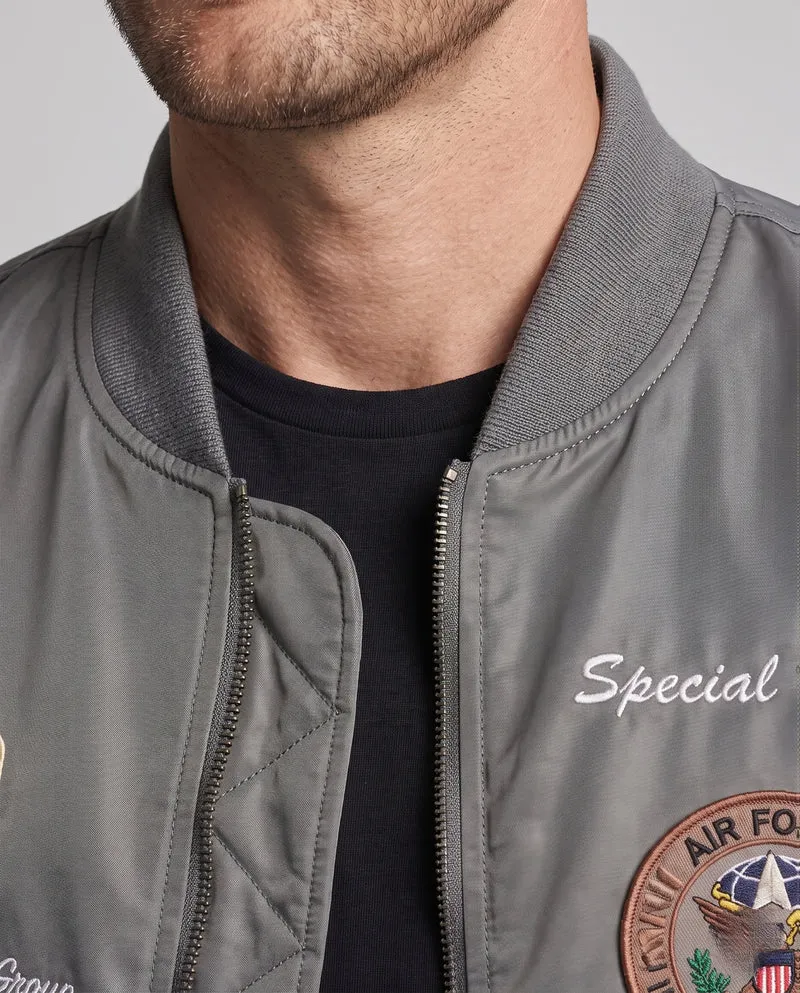 Herren Bomberjacke im Military-Stil mit Stick- und Patch-Details Nord Taschen