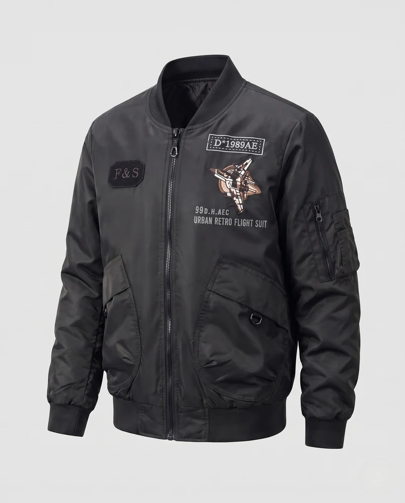 Herren Kurz geschnittene Flight-Bomberjacke mit Patches und Utility-Taschen Nord Taschen