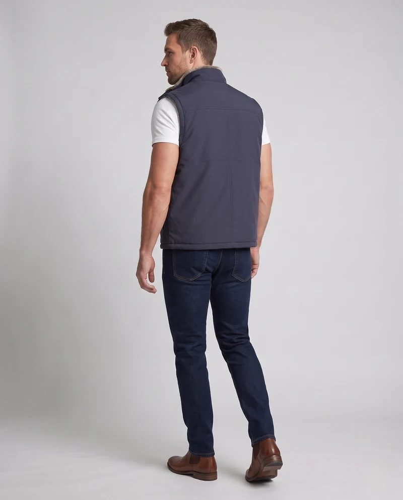 Herren Thermo-Steppweste mit Teddyfutter, winddichter Softshell‑Außenlage und Multifunktionstaschen Nord Taschen