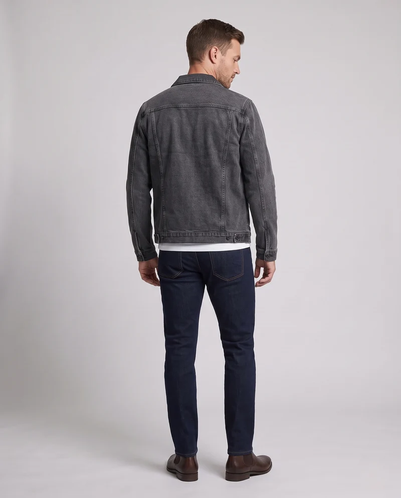 Herren Kurz geschnittene Denimjacke aus Baumwollmix im Vintage‑Washed‑Trucker‑Stil mit Pattentaschen Nord Taschen