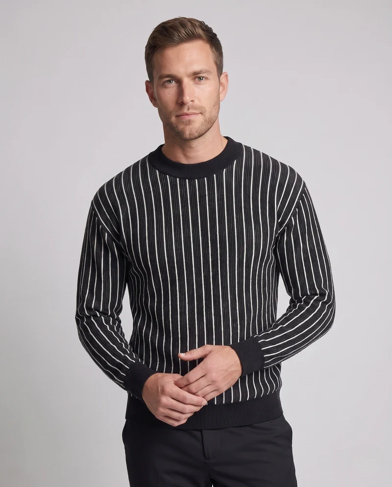 Herren Feinstrick-Pullover mit vertikalen Kontraststreifen und Oversize-Silhouette Nord Taschen