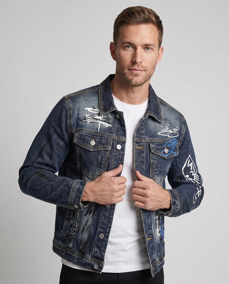 Herren Graffiti-Print Denimjacke im Trucker-Schnitt mit Used-Effekt Nord Taschen