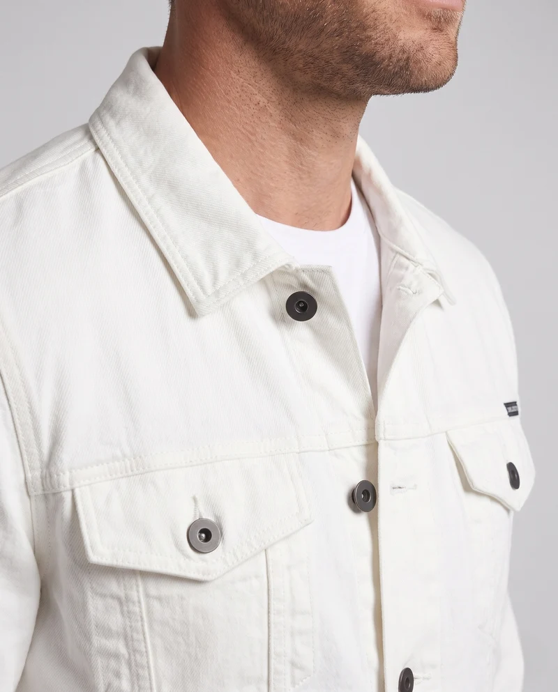 Herren Baumwoll-Denimjacke mit Clean‑Design, Brusttaschen und regulärer Passform Nord Taschen