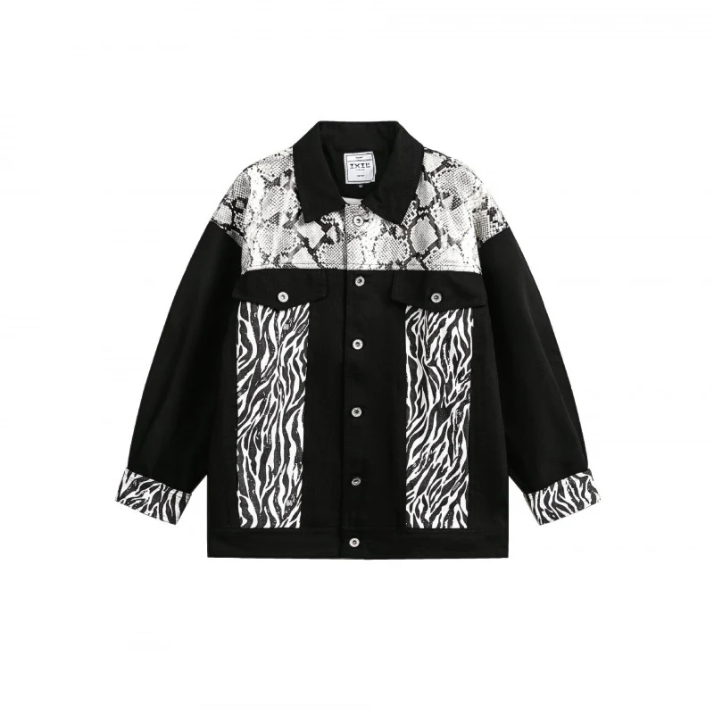 Damen Oversize-Jeansjacke im Patchwork-Tierprint mit Reverskragen und Pattentaschen Nord Taschen