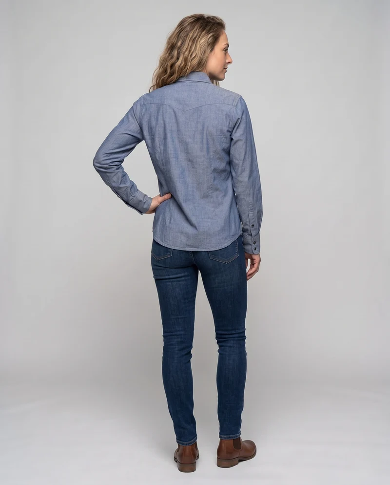 Damen Western-inspiriertes Chambray-Hemd mit Druckknopfleiste und doppelten Brusttaschen Nord Taschen