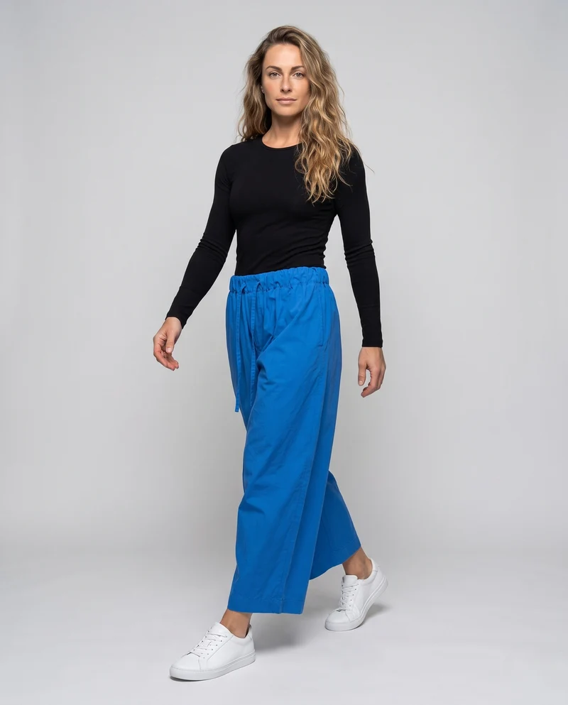 Damen Weite Cropped-Hose mit elastischem Rüschbund und aufgesetzter Gesäßtasche Nord Taschen