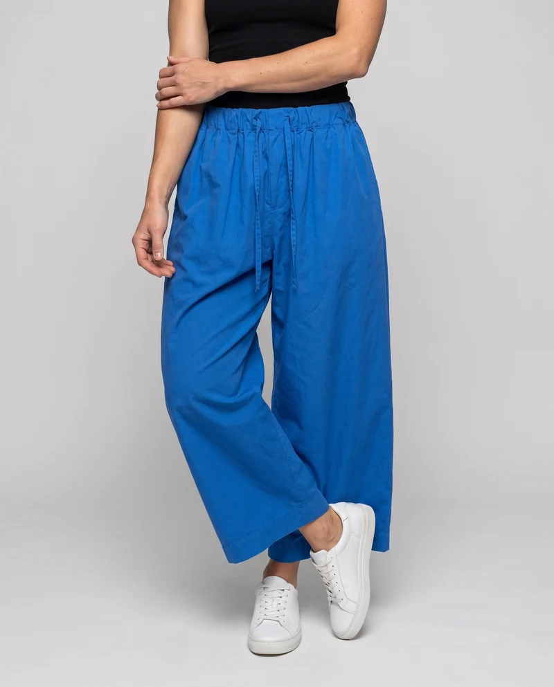 Damen Weite Cropped-Hose mit elastischem Rüschbund und aufgesetzter Gesäßtasche Nord Taschen