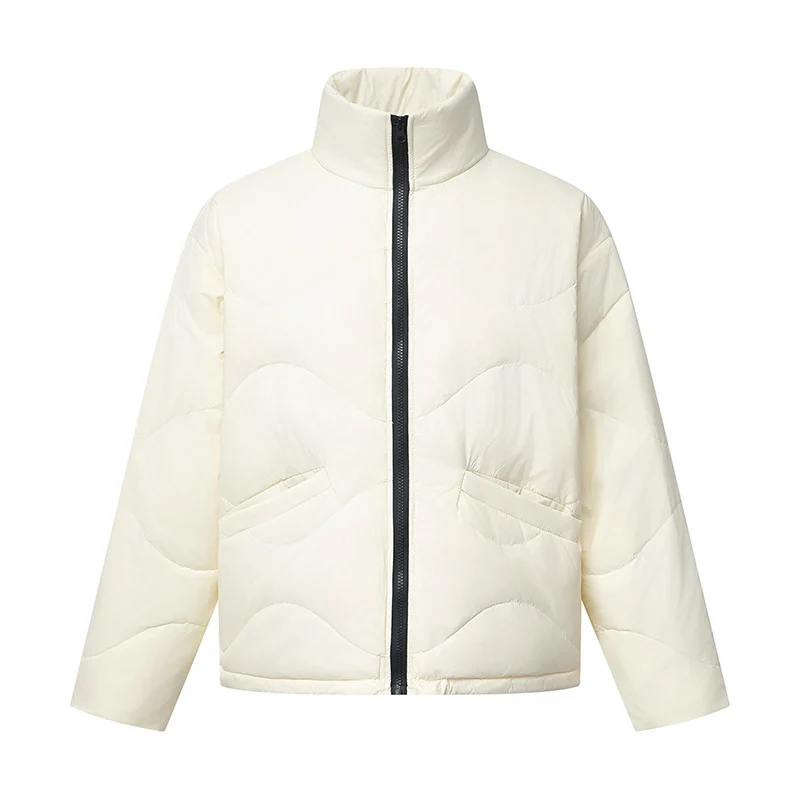 Damen Kurz geschnittene wattierte Steppjacke mit Wellensteppung und hohem Stehkragen Nord Taschen