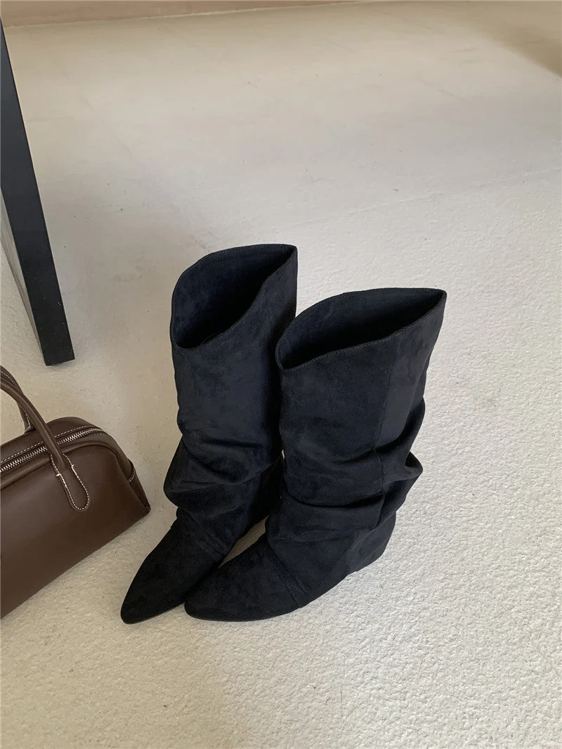 Damen modische Stiefel mit gerafftem Schaft und spitzem Absatz