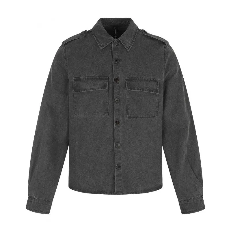 Damen Kastenförmige Overshirt-Jacke aus Denim mit Schulterklappen und aufgesetzten Brusttaschen Nord Taschen