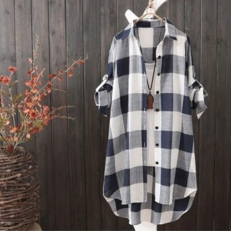 Damen Karo-Hemdbluse im lässigen Oversized-Schnitt mit langen Ärmeln und umschlagbaren Ärmeln
