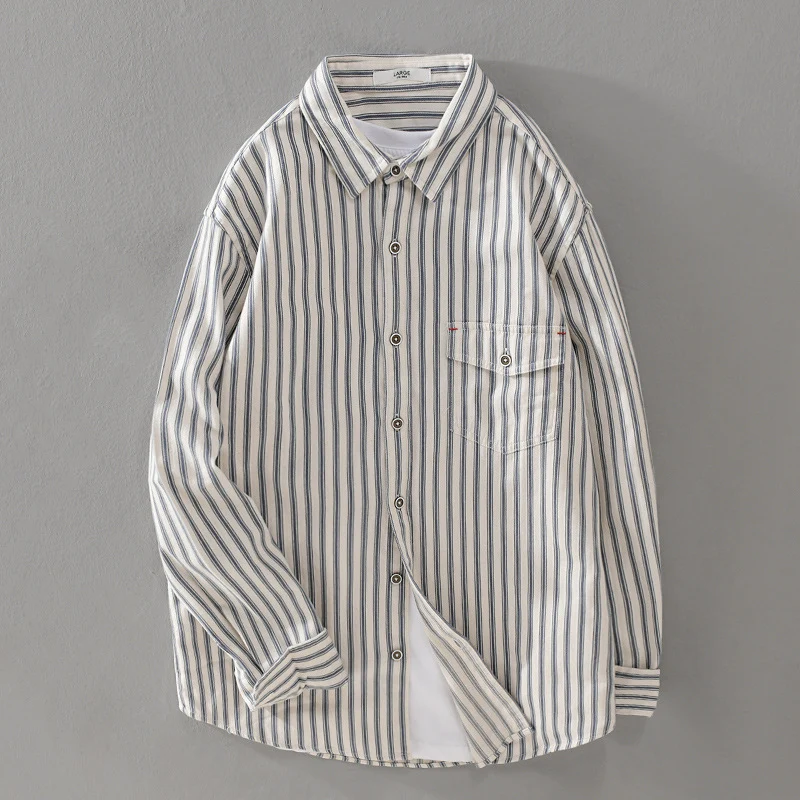 Herren Gestreiftes Overshirt aus leichter Baumwollmischung mit Brustklappe und Relaxed-Fit Nord Taschen