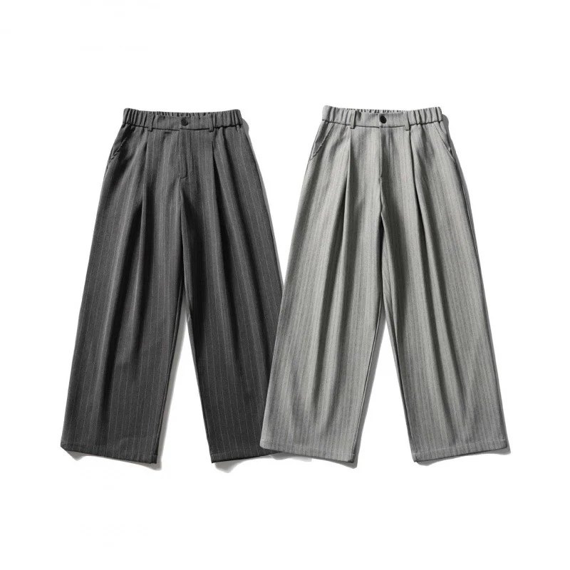 Damen Weite Bundfalten-Hose mit hohem Bund, verkürzter Culotte-Silhouette und elastischem Rückenteil Nord Taschen