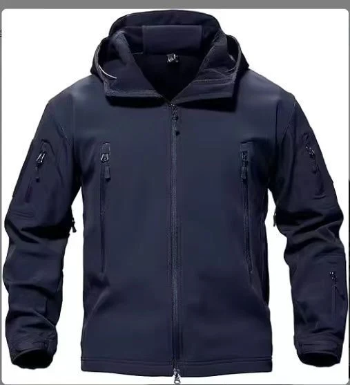 Herren Taktische Softshelljacke mit Kapuze, Tarnmuster und Mehrfach-Reißverschlusstaschen Nord Taschen