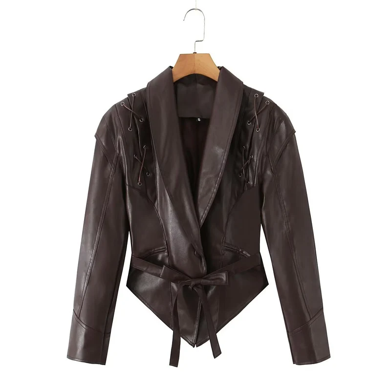 Damen taillierter Kunstlederblazer mit Schnürdetails an den Schultern und Bindegürtel Nord Taschen