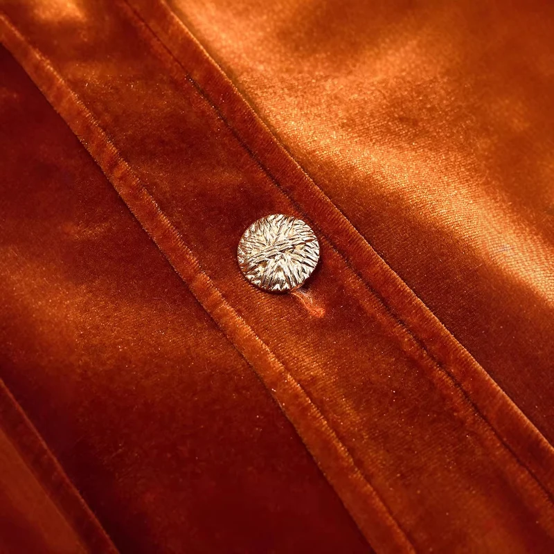Damen Samtjacke im kastig-verkürzten Schnitt mit Zierknopfleiste Nord Taschen