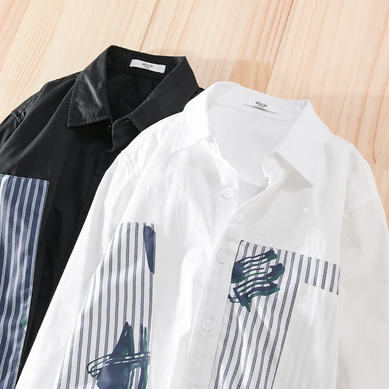 Herren Casual-Overshirt aus Baumwollpopeline mit gestreiften Patch-Einsätzen und Pinselprint Nord Taschen