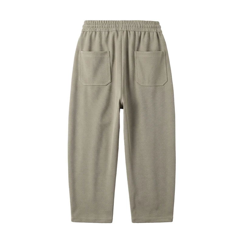 Damen Relaxed-Cropped Jogpant mit Tunnelzug, seitlichen Falten und Eingrifftaschen Nord Taschen