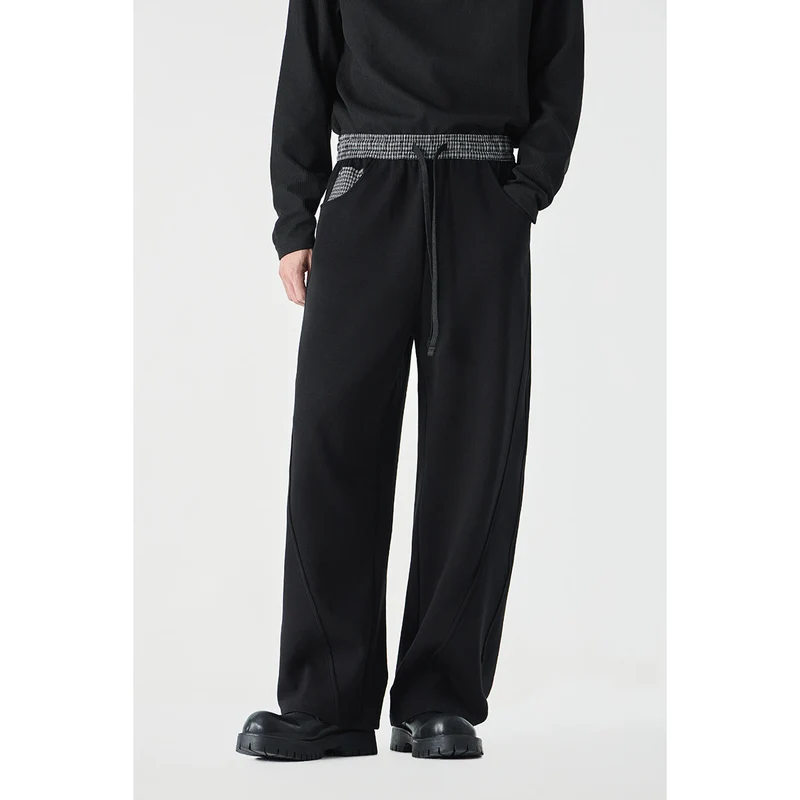 Damen Verkürzte Relaxed-Jogginghose mit elastischem Kordelbund, Karodetail und Ziernähten Nord Taschen