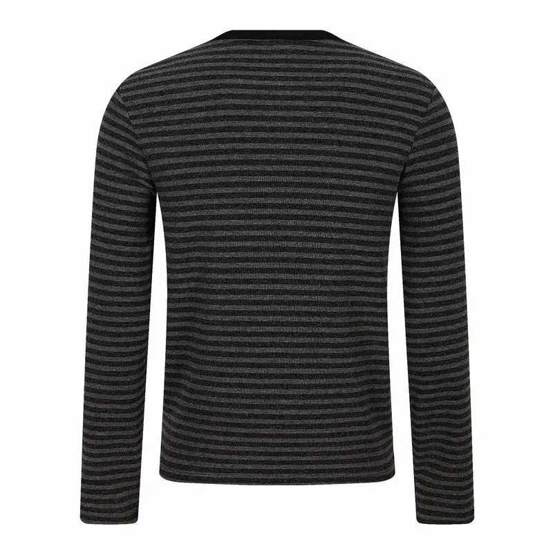 Herren Gestreiftes Longsleeve-Henley mit Knopfleiste und Typo-Print Nord Taschen