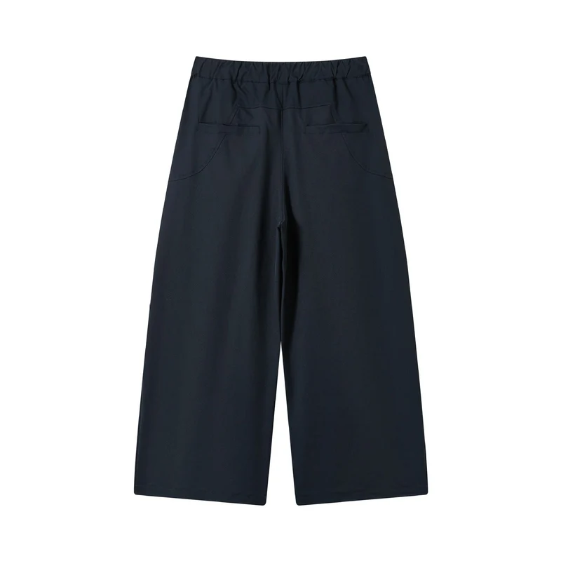Damen weite verkürzte Bundfaltenhose mit Tunnelzug und Cargotaschen Nord Taschen