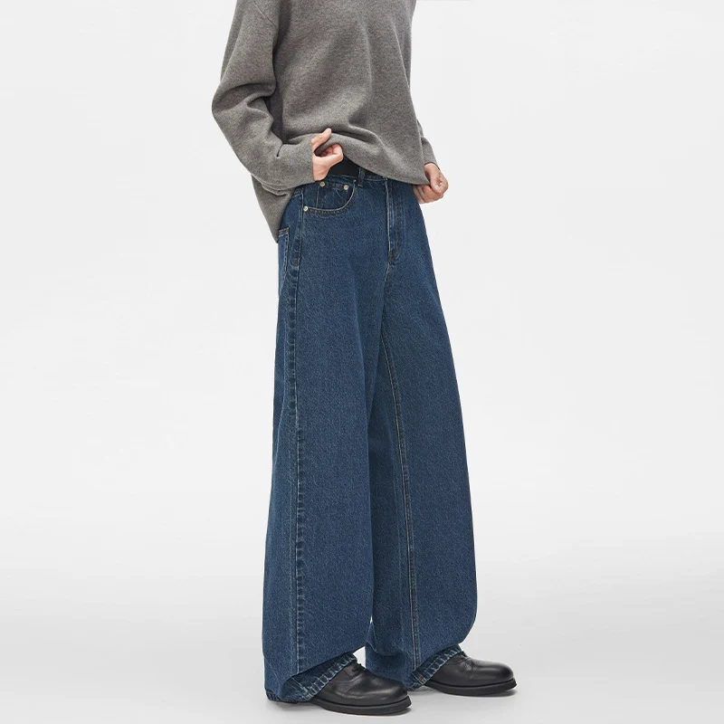 Herren Extraweite hochgeschnittene Denimhose mit ultralangem Saum und geradem Bein Nord Taschen