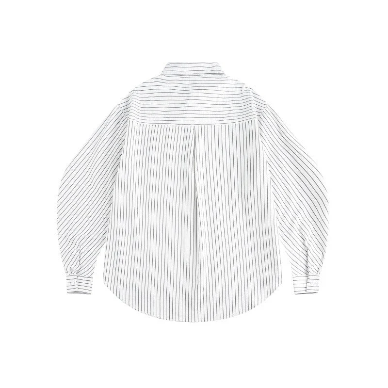 Damen Oversize-Hemdbluse mit feinem Nadelstreifen, Ballonärmeln und abgerundetem Saum Nord Taschen