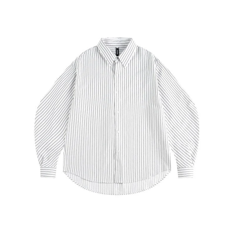 Damen Oversize-Hemdbluse mit feinem Nadelstreifen, Ballonärmeln und abgerundetem Saum Nord Taschen