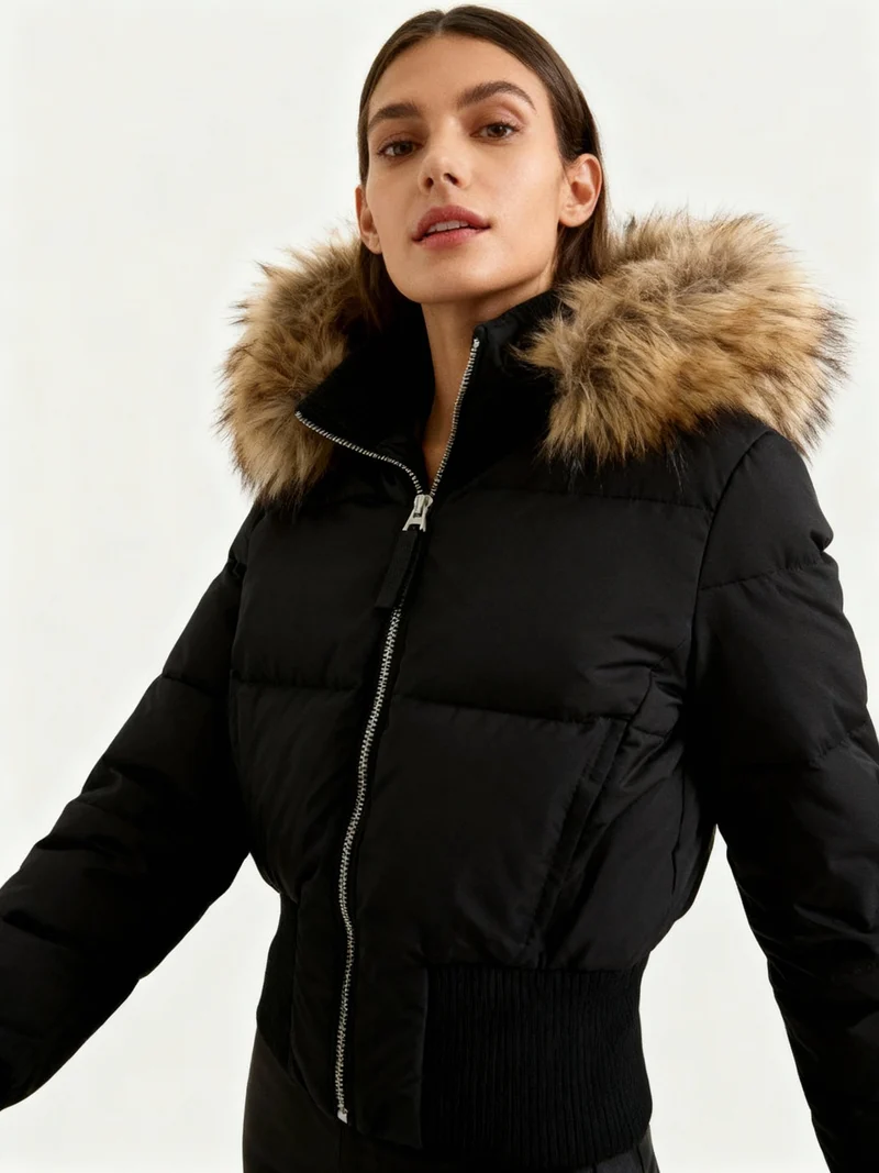 Damen Gesteppte Winterjacke mit Kapuze & Kunstfellbesatz | Avellé