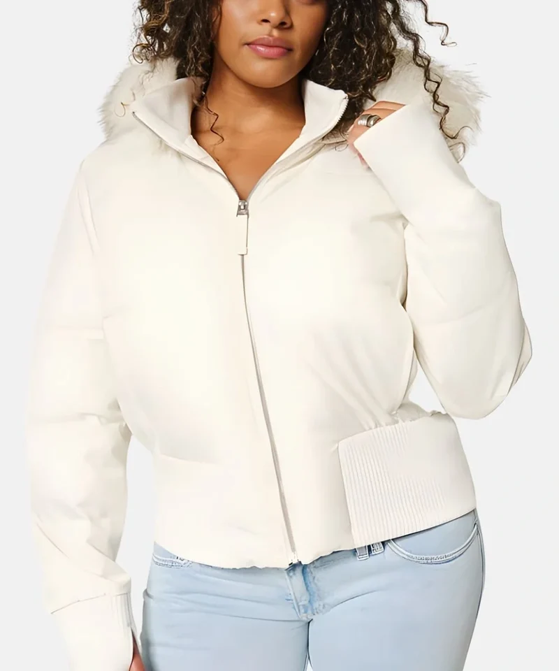 Damen Gesteppte Winterjacke mit Kapuze & Kunstfellbesatz | Avellé