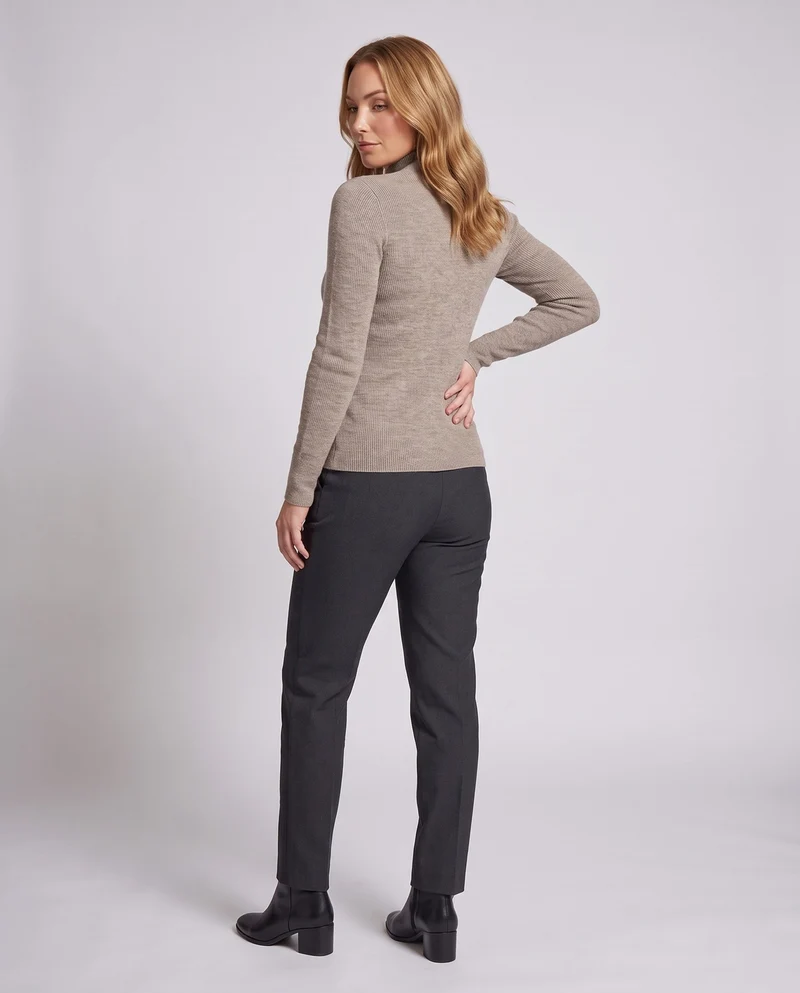 Damen Körperbetont Feinstrick Stehkragenpullover mit flauschigem Cashmere-Look Nord Taschen
