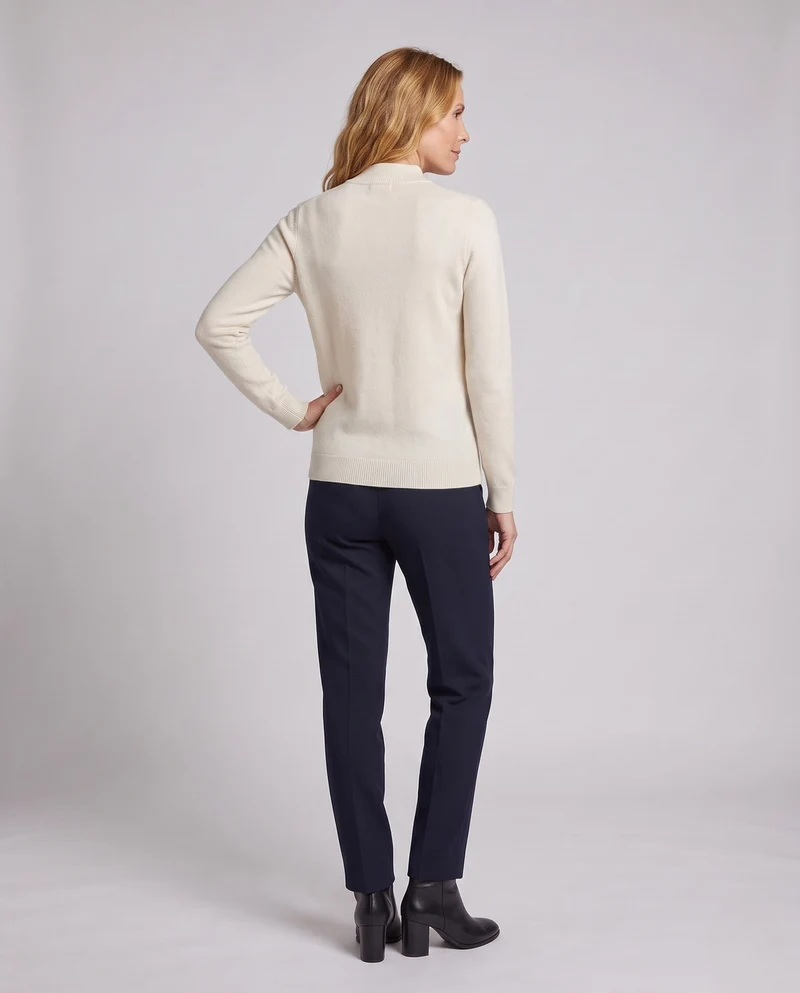 Damen Feinstrickpullover mit Edelsteinblatt-Design und Stehkragen Nord Taschen