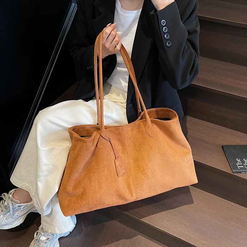 Damen elegante Shopper-Tasche aus hochwertigem Wildleder Vittorelli