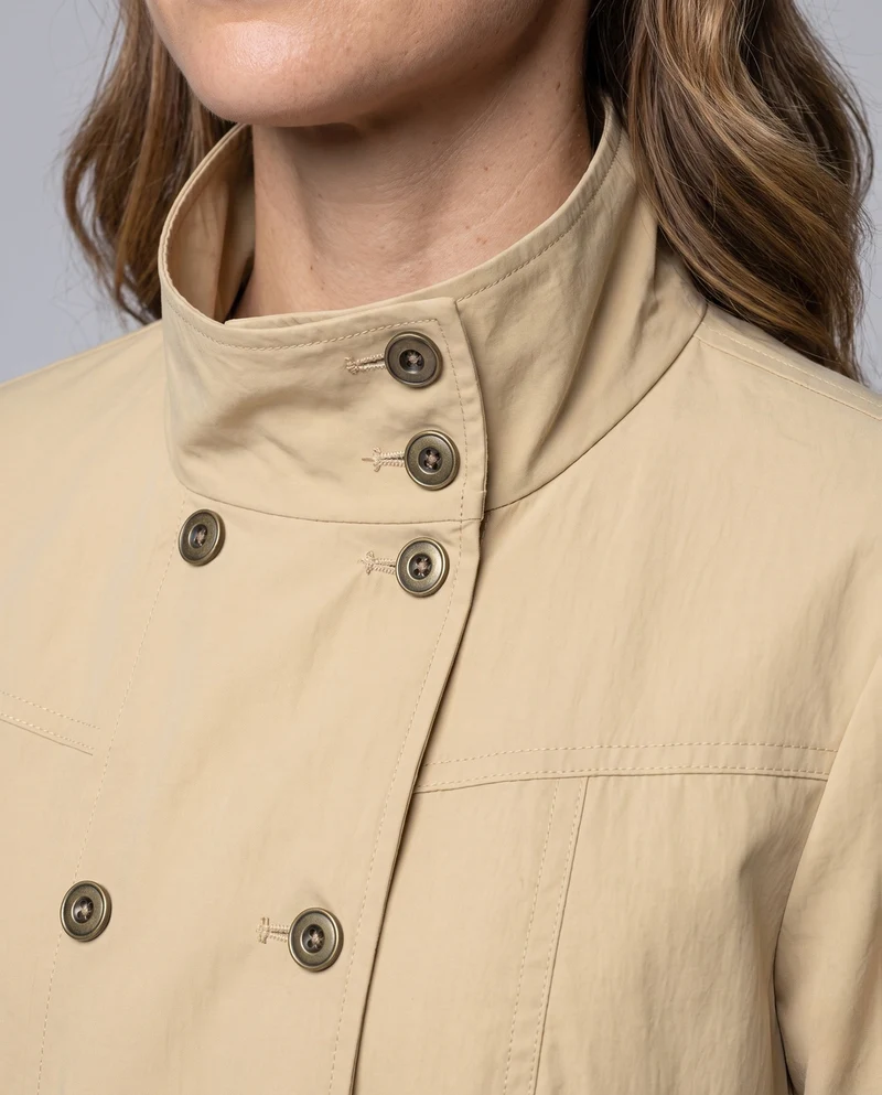 Frauen Kurzschnitt Utility Jacket mit Doppelt-Knöpfen und Stehkragen Nord Taschen