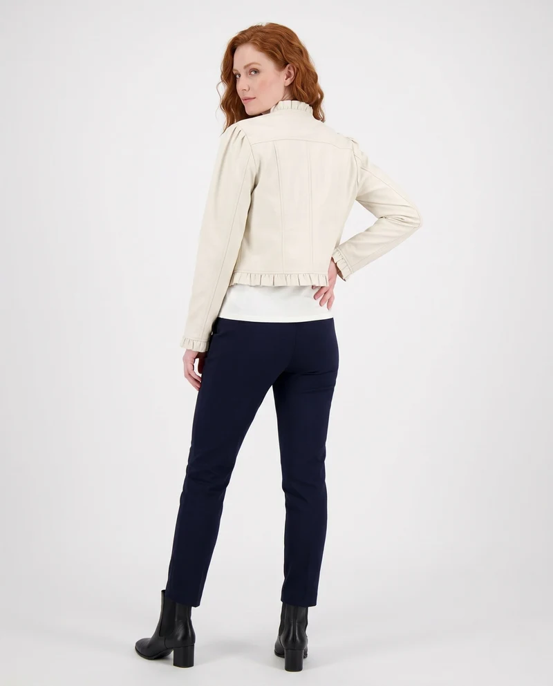 Damen kurze taillierte Jacke mit Rüschensaum, Stehkragen und dekorativen Falten Nord Taschen
