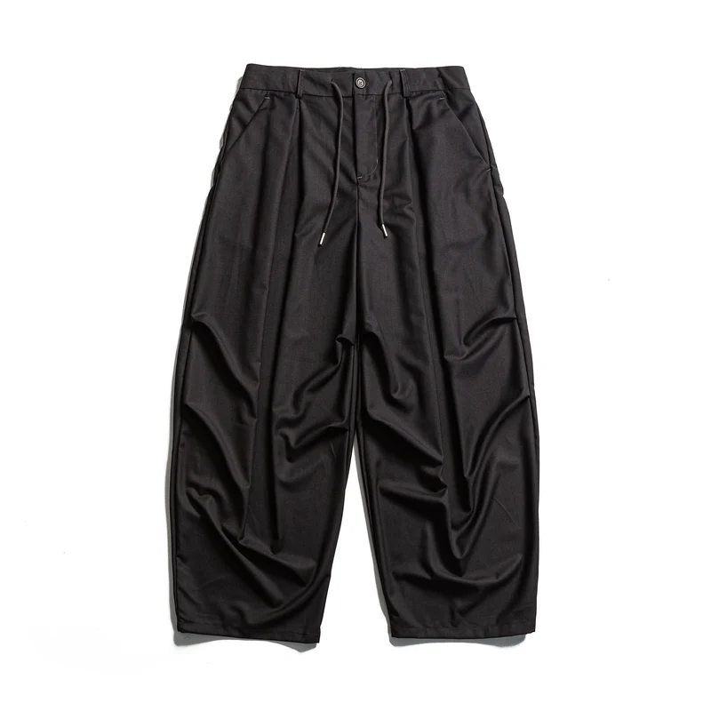 Herren Cropped-Hose mit Bundfalten, Tunnelzug und dezenter Bundverlängerung Nord Taschen