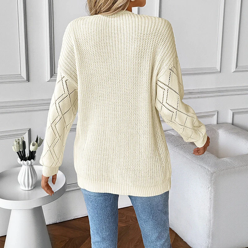 Damen Gestrickter V‑Ausschnitt‑Pullover mit Spitzen‑Einsatz und Ajourärmeln Nord Taschen