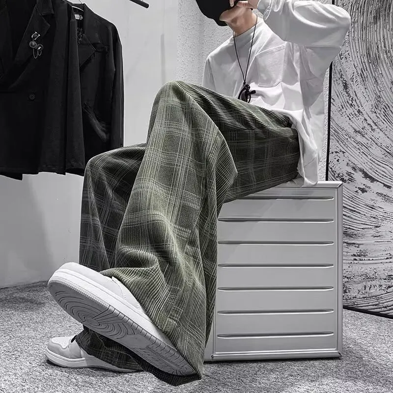 Damen Weit geschnittene Karohose Nord Taschen