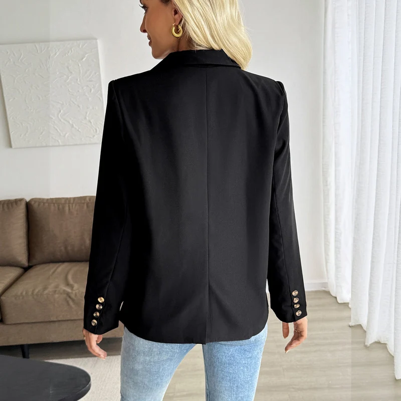 Damen Figurschmeichelnder Longblazer mit eingesetztem Knopf, gerollten Ärmeln und Pattentaschen Nord Taschen
