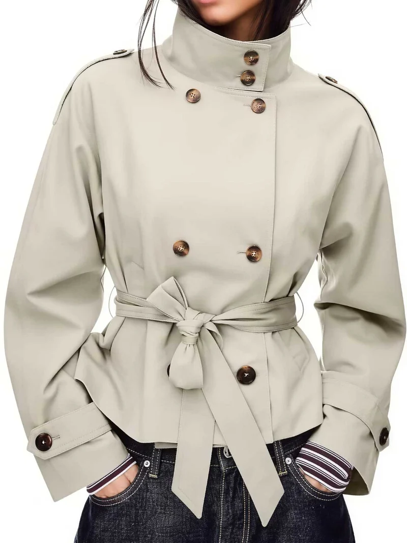 Damen Kurztrench mit Doppelreiher, Taillengürtel und Stehkragen Nord Taschen